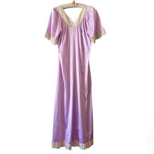 Vintage LeVoy’s Full Length Nightgown with Lace